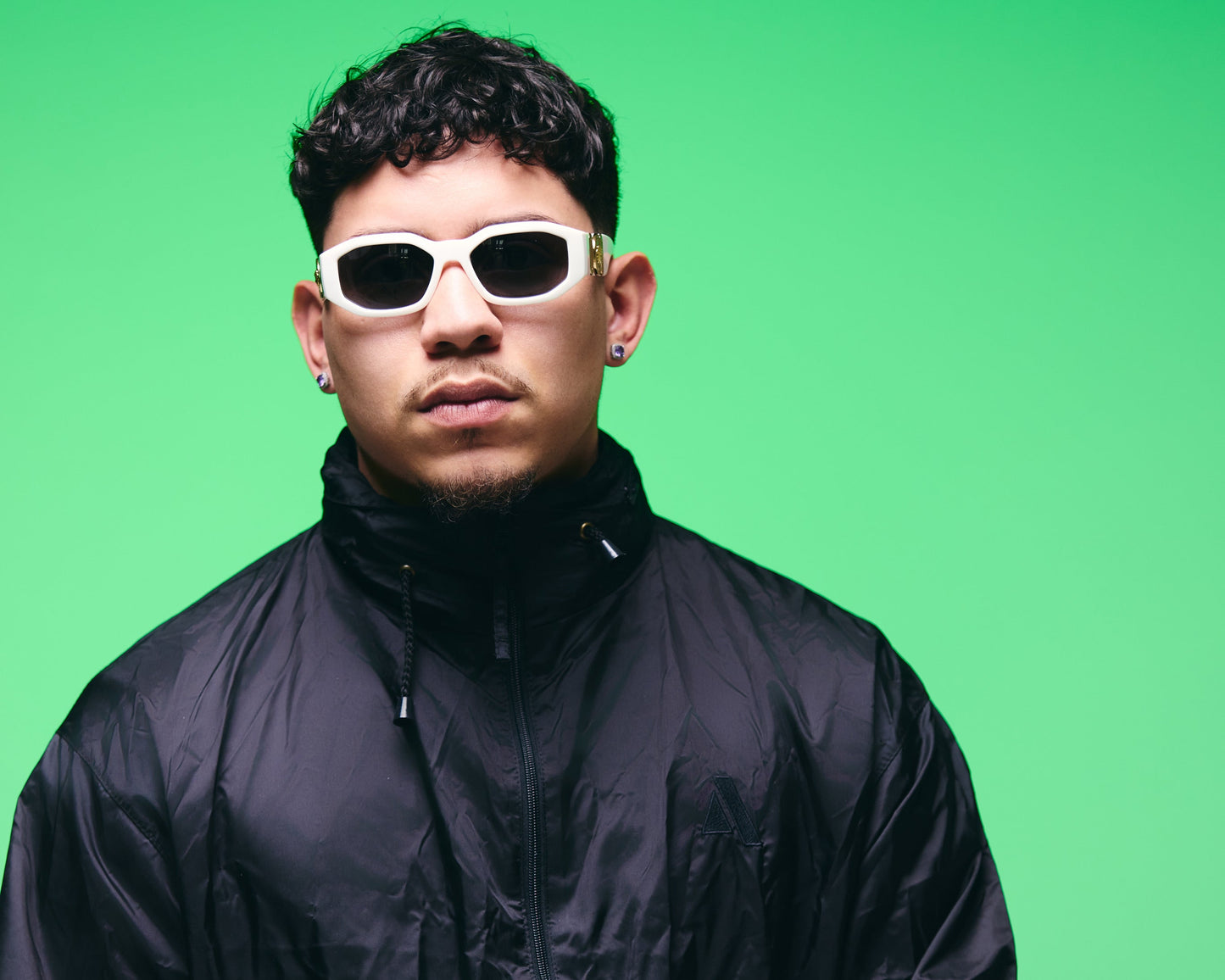 Alexinho Int. Windbreaker
"Peniaphobia"